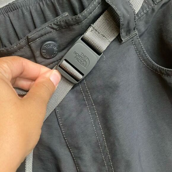 484. The north face charcoal convertible zip off hiking pants size medium - Picture 8 of 14